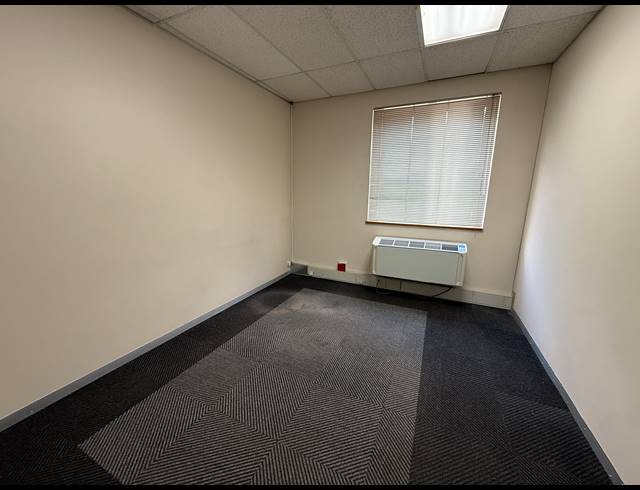 313M² OFFICE TO LET IN RIVIERA